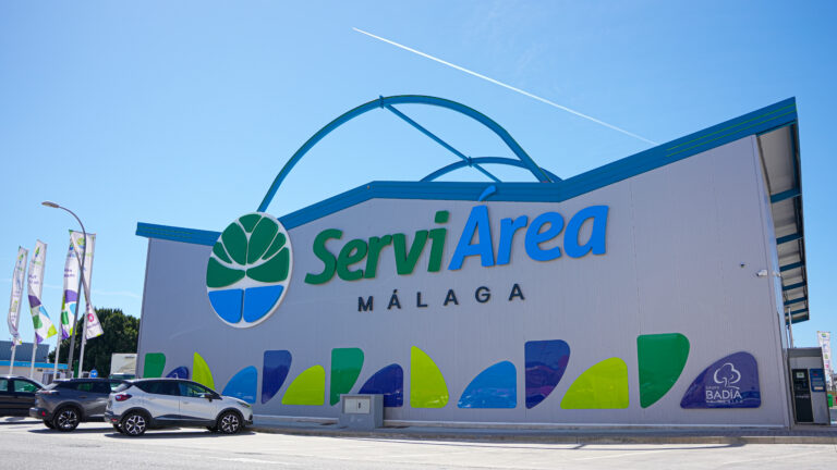 ServiÁrea Málaga, lavadero de camiones en Málaga