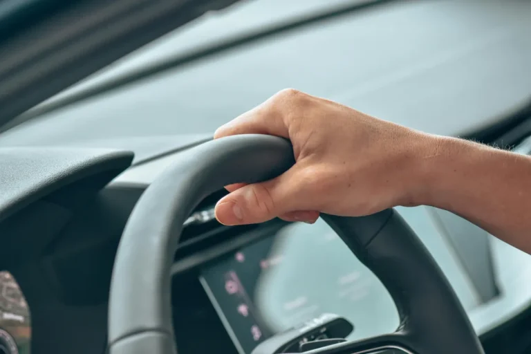 Te pueden multar por quedarte sin gasolina en España
